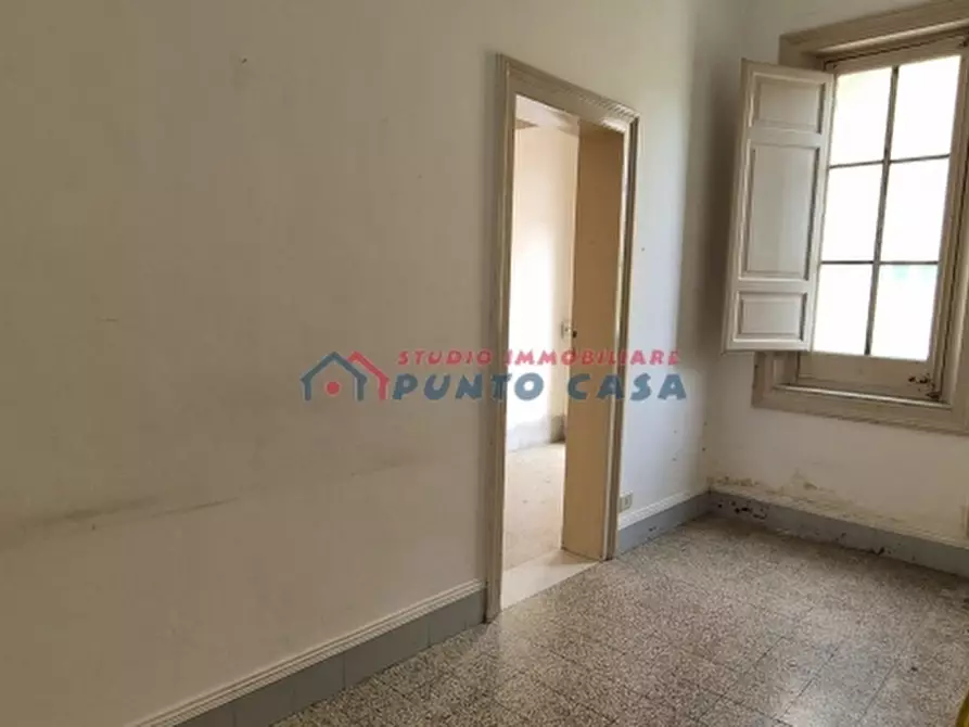 Immagine 21 di Palazzo in vendita  in Via Colonnello Romey a Trapani