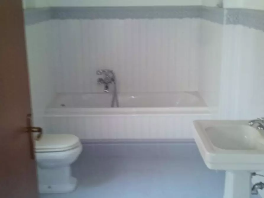 Immagine 6 di Appartamento in vendita  a Trapani