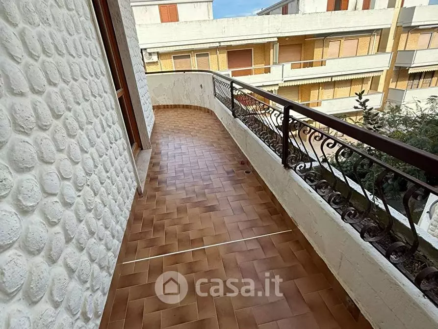 Immagine 9 di Appartamento in vendita  in Lungomare Italia 28 a Martinsicuro