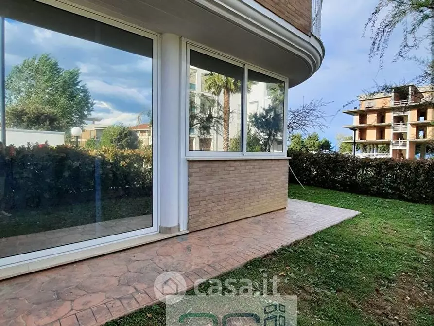 Immagine 16 di Appartamento in vendita  in Lungomare Zara a Giulianova