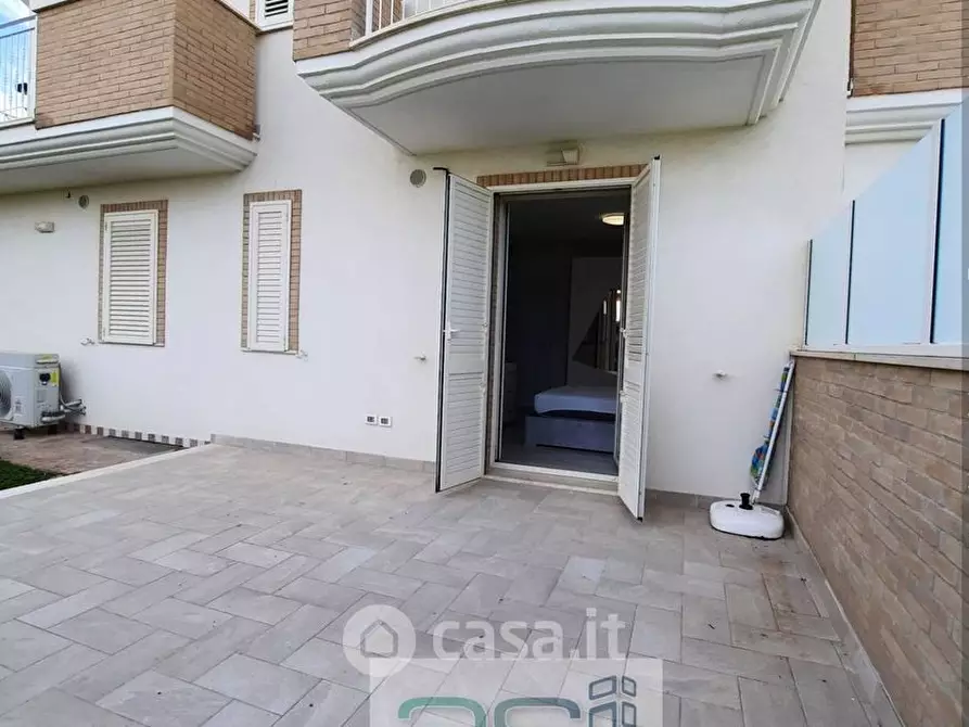Immagine 21 di Appartamento in vendita  in Lungomare Zara a Giulianova