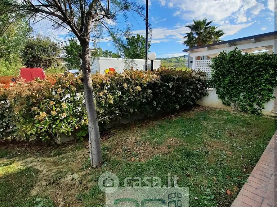Immagine 24 di Appartamento in vendita  in Lungomare Zara a Giulianova
