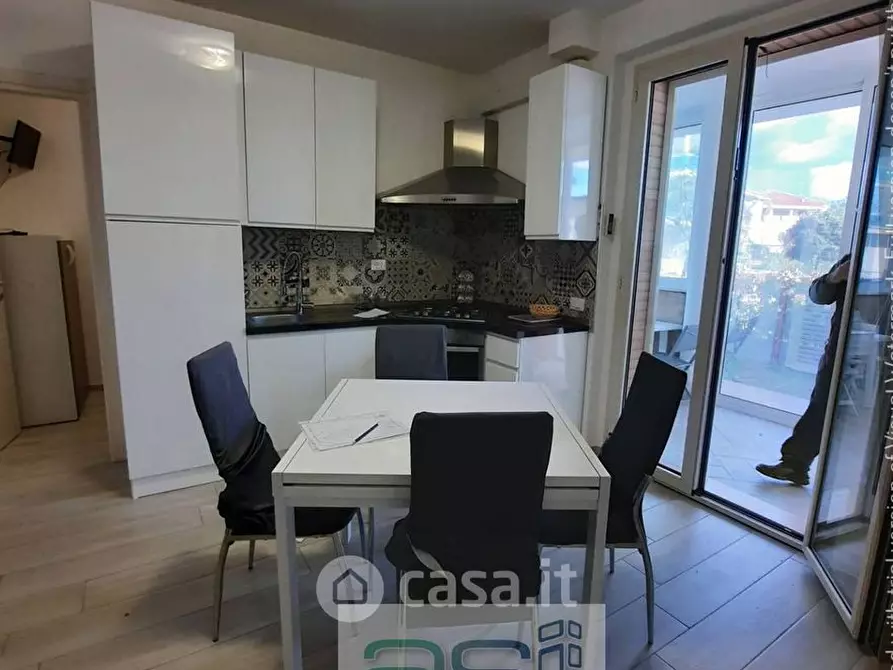 Immagine 3 di Appartamento in vendita  in Lungomare Zara a Giulianova