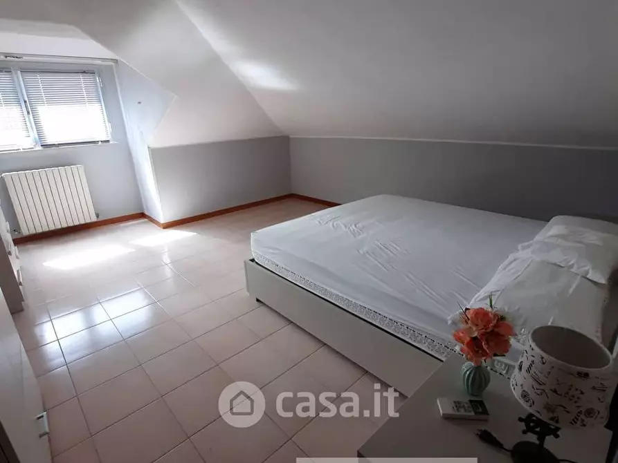 Immagine 5 di Appartamento in vendita  in Via Oglio a Alba Adriatica