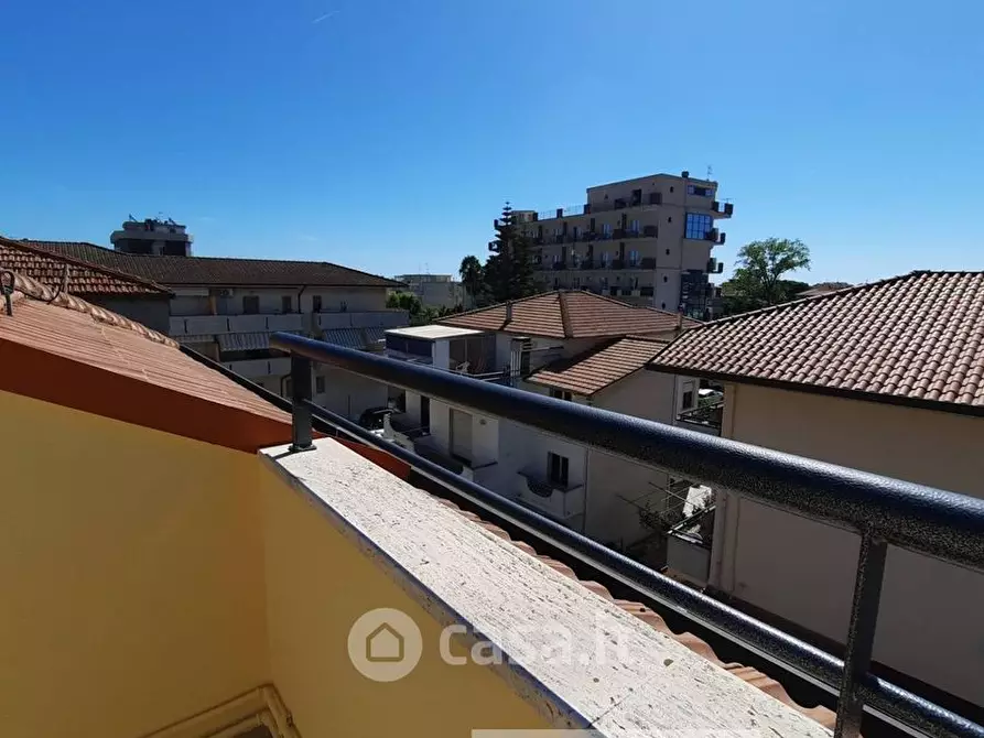 Immagine 7 di Appartamento in vendita  in Via Oglio a Alba Adriatica