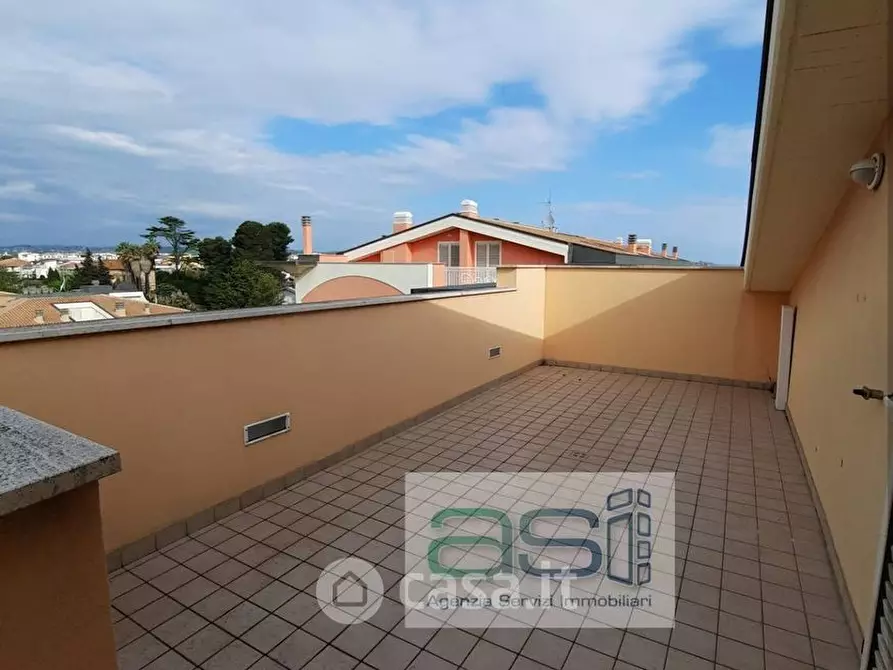 Immagine 2 di Attico in vendita  in Via Don Milani a Alba Adriatica