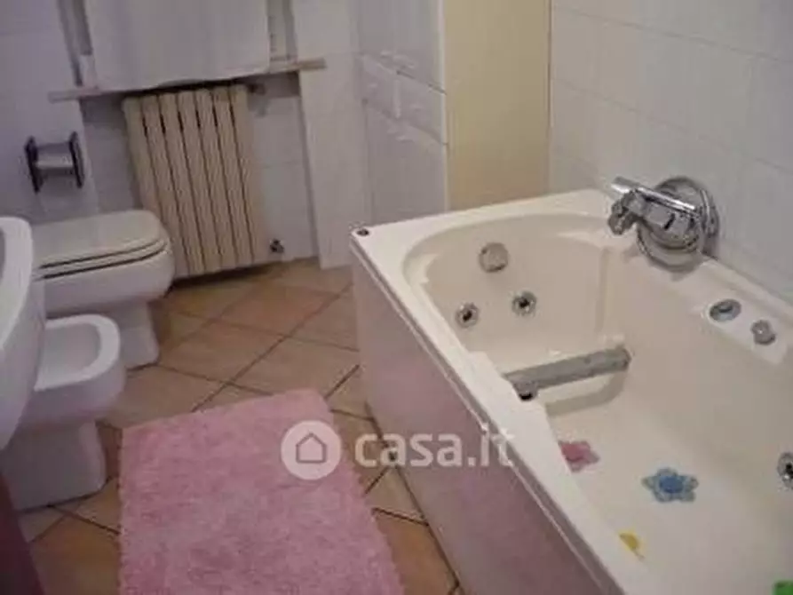 Immagine 11 di Casa indipendente in vendita  in Strada Provinciale 262 94 a Bellante