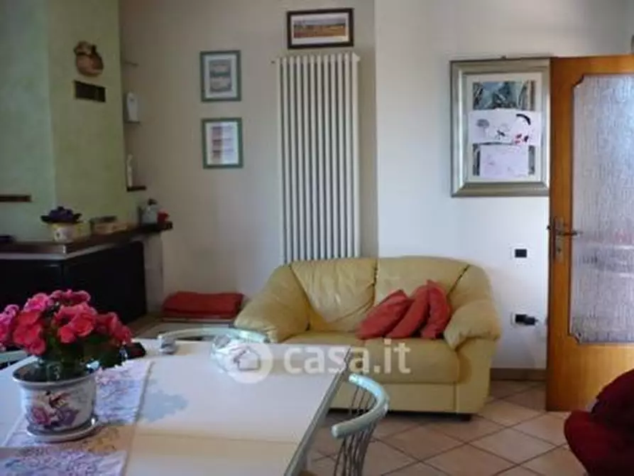 Immagine 3 di Casa indipendente in vendita  in Strada Provinciale 262 94 a Bellante