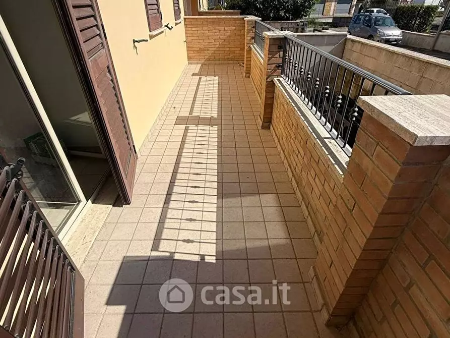 Immagine 12 di Appartamento in vendita  in Via Ugo Foscolo a Corropoli