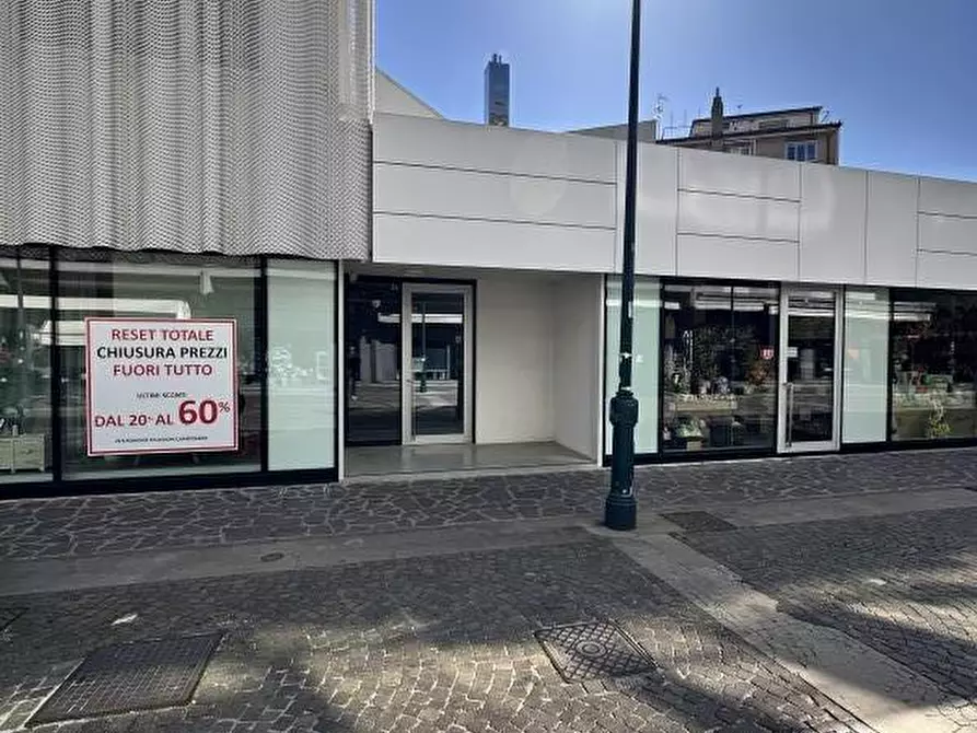 Immagine 2 di Ufficio in affitto  in CANDIANI a Venezia