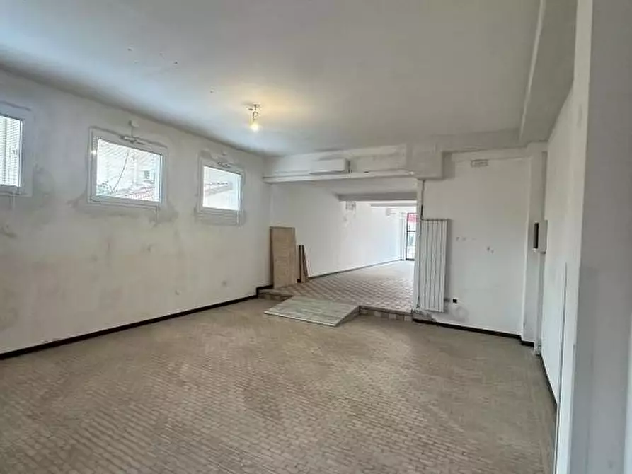 Immagine 1 di Ufficio in affitto  in VIA NAZIONALE 251 a Mira