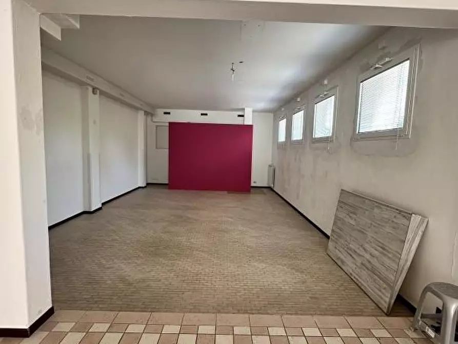 Immagine 5 di Ufficio in affitto  in VIA NAZIONALE 251 a Mira