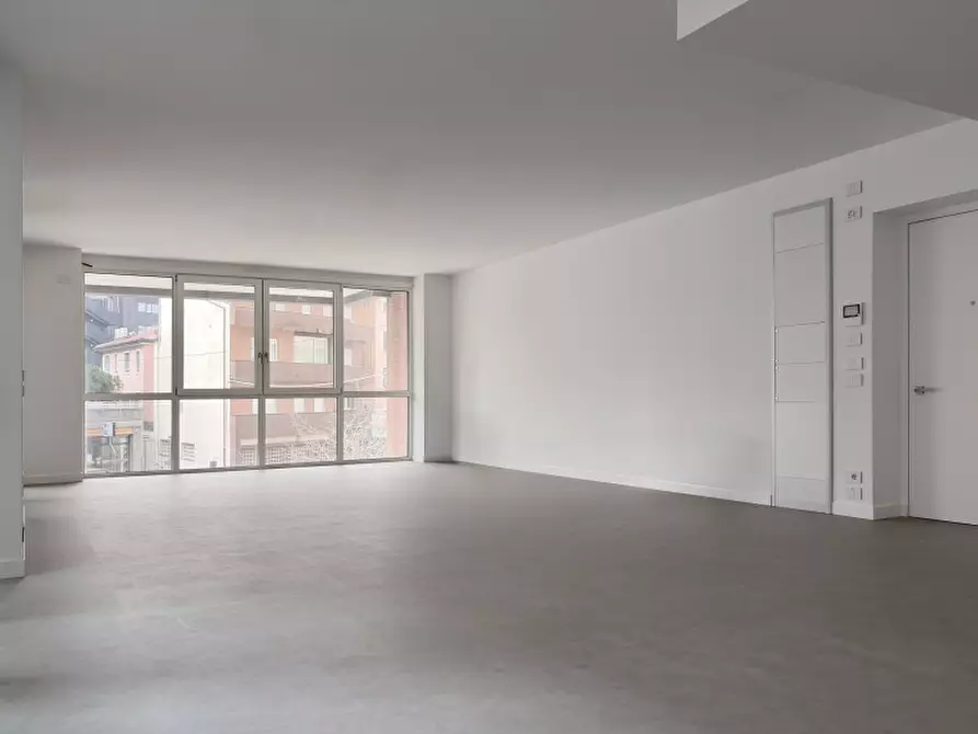 Immagine 13 di Ufficio in affitto  in VIA TEVERE a Venezia