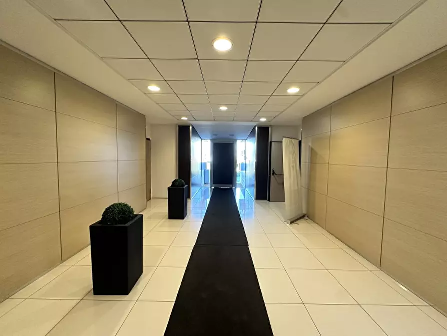 Immagine 1 di Ufficio in affitto  in VIA TREVISO MARE a Venezia