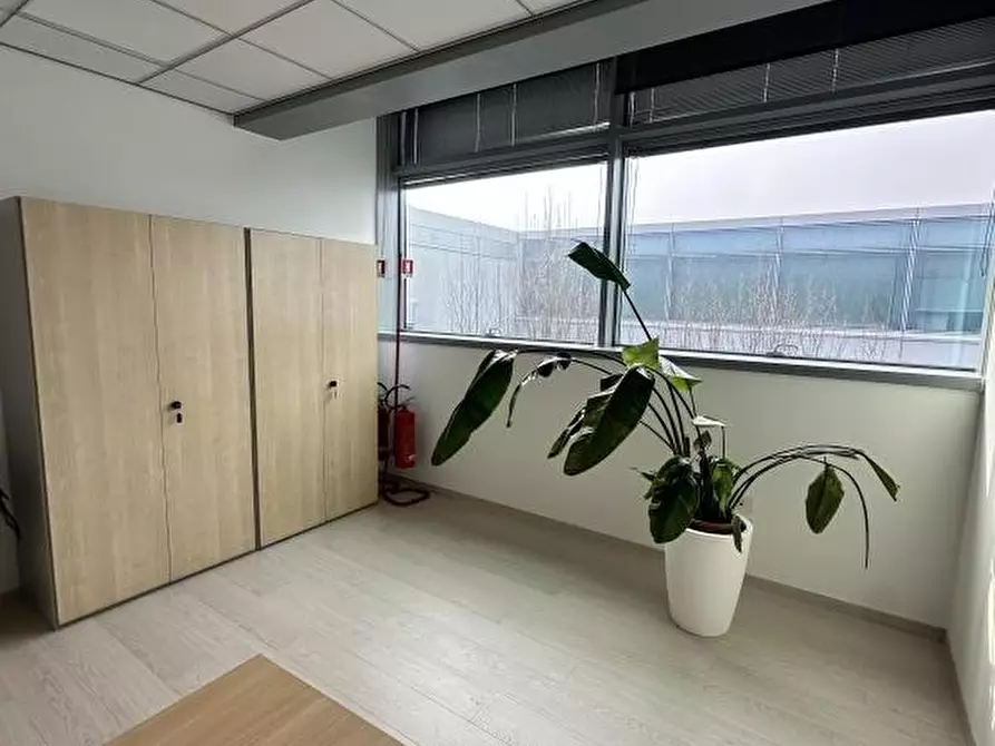 Immagine 1 di Ufficio in affitto  in VIALE ANCONA 22 a Venezia