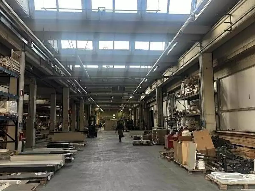 Immagine 3 di Capannone industriale in vendita  in VIA BRUSADA a Silea