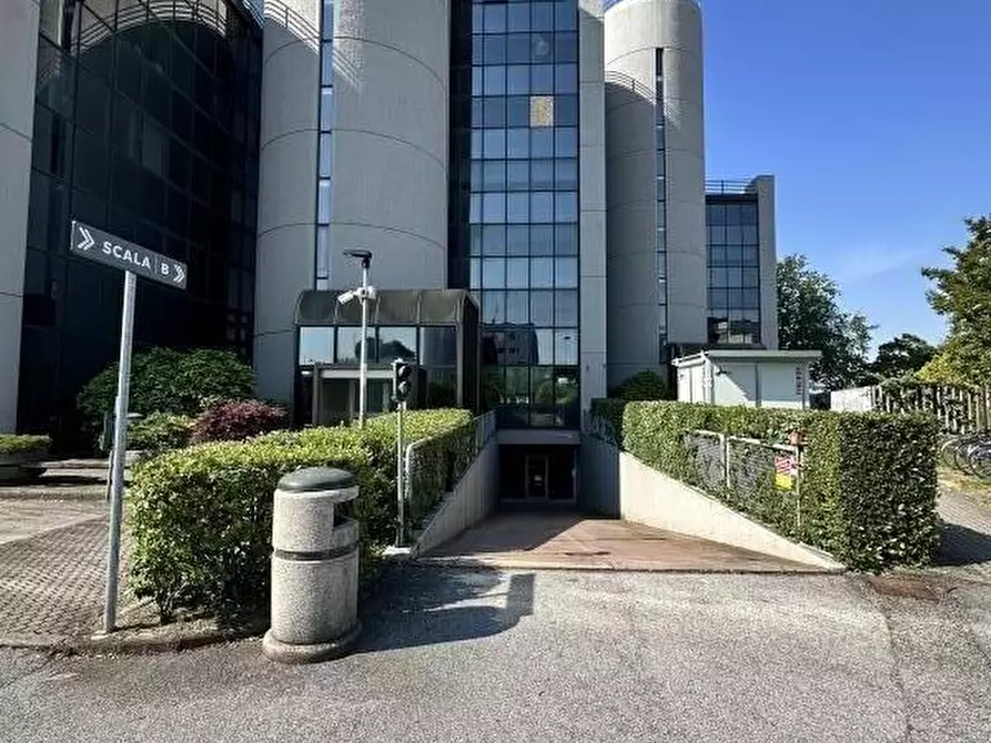 Immagine 13 di Ufficio in affitto  in Via torino 105 a Venezia