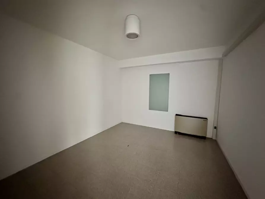 Immagine 7 di Ufficio in affitto  in Via torino 105 a Venezia