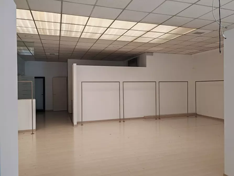 Immagine 6 di Ufficio in vendita  in VIA ALTA a Marcon