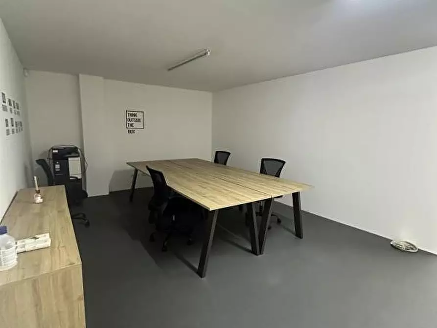 Immagine 1 di Ufficio in affitto  in CORSO DEL POPOLO a Venezia