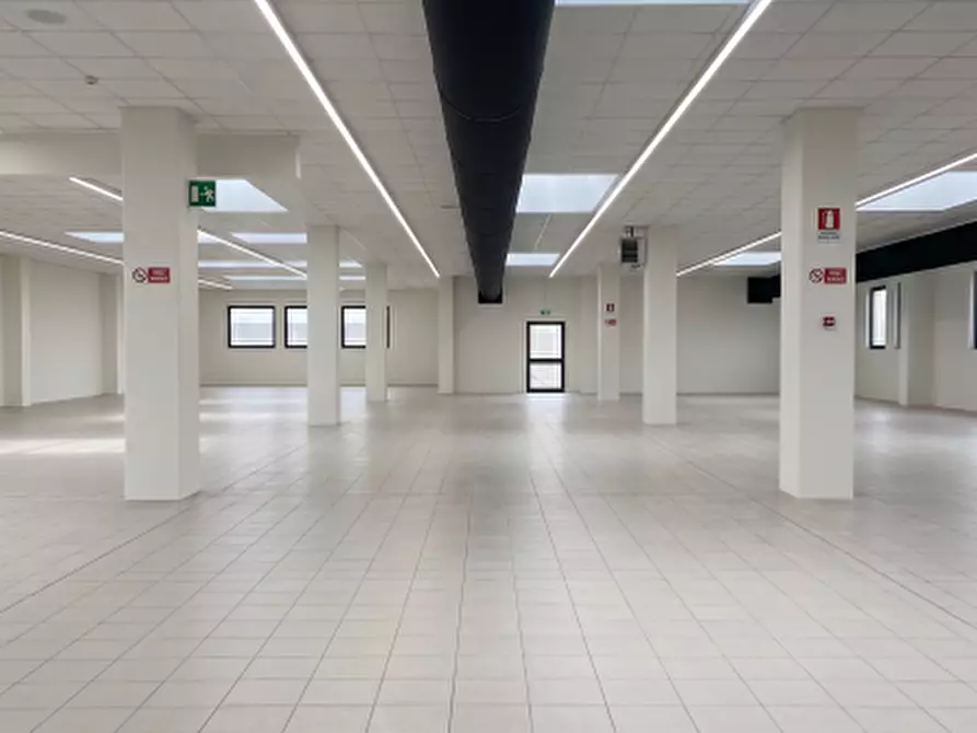 Immagine 2 di Ufficio in affitto  a Jesolo