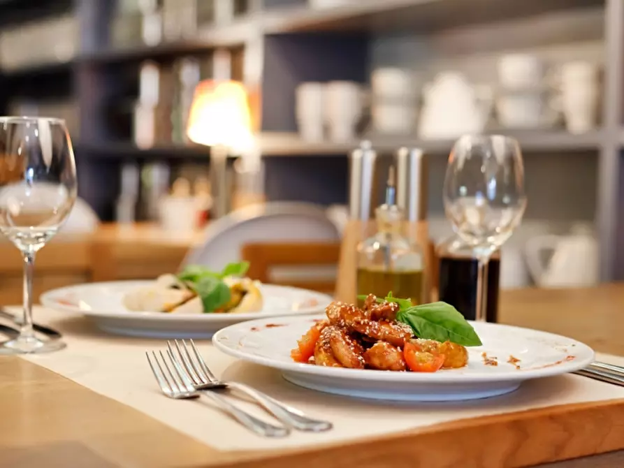 Immagine 1 di Bar / Ristorante in vendita  in VIA ROMA a Mirano