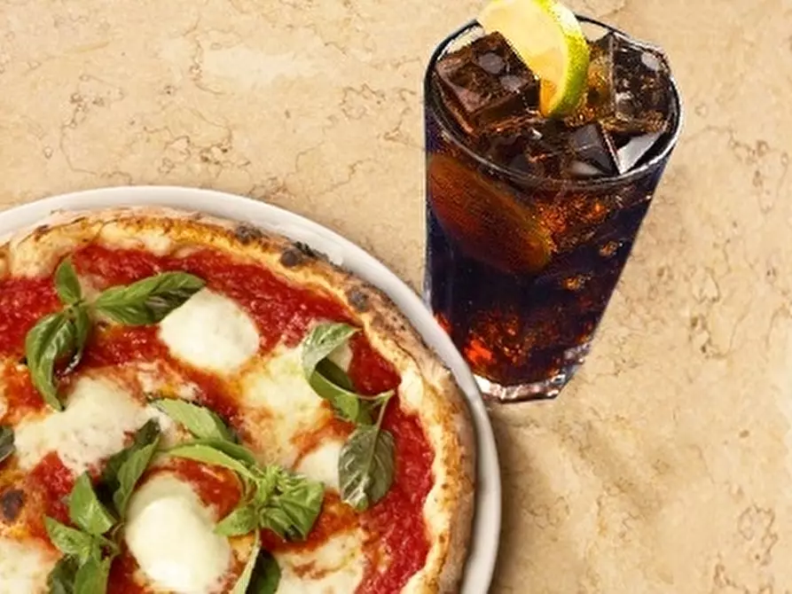 Immagine 1 di Pizzeria / Pub in vendita  in VIALE ANCONA a Venezia