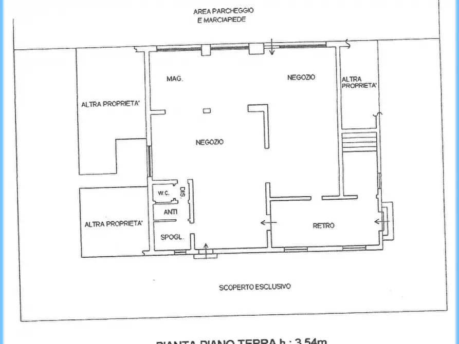 Immagine 1 di Locale commerciale in vendita  in VIA BISSUOLA a Venezia