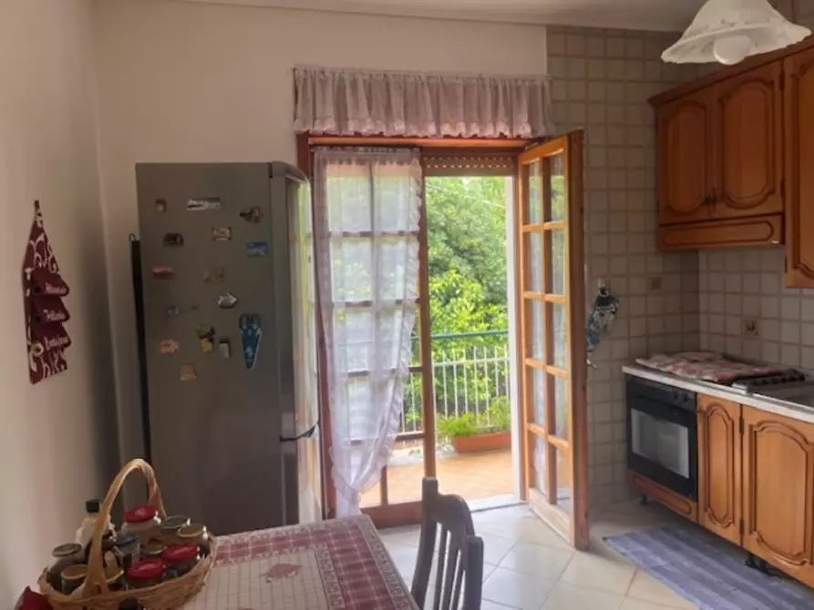 Immagine 14 di Appartamento in vendita  a Capaccio Paestum