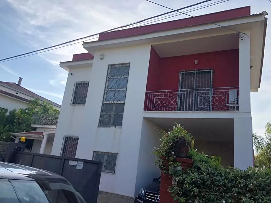 Immagine 3 di Villa in vendita  in via A.Vespucci 13 a Capaccio Paestum