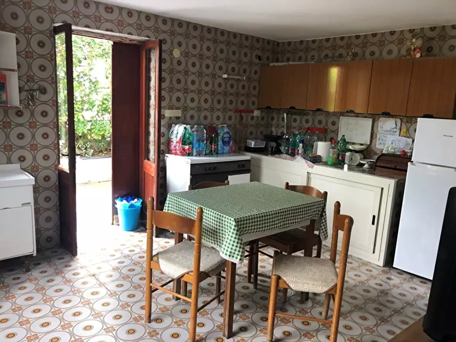 Immagine 3 di Villa in vendita  in via della Giuncaia 43 a Capaccio Paestum