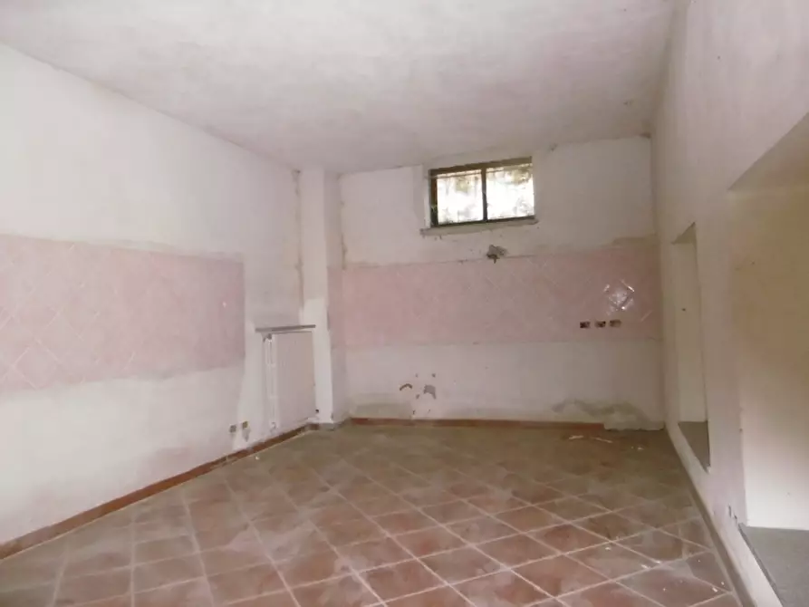 Immagine 11 di Casa indipendente in vendita  in Via Milano a Viggiù