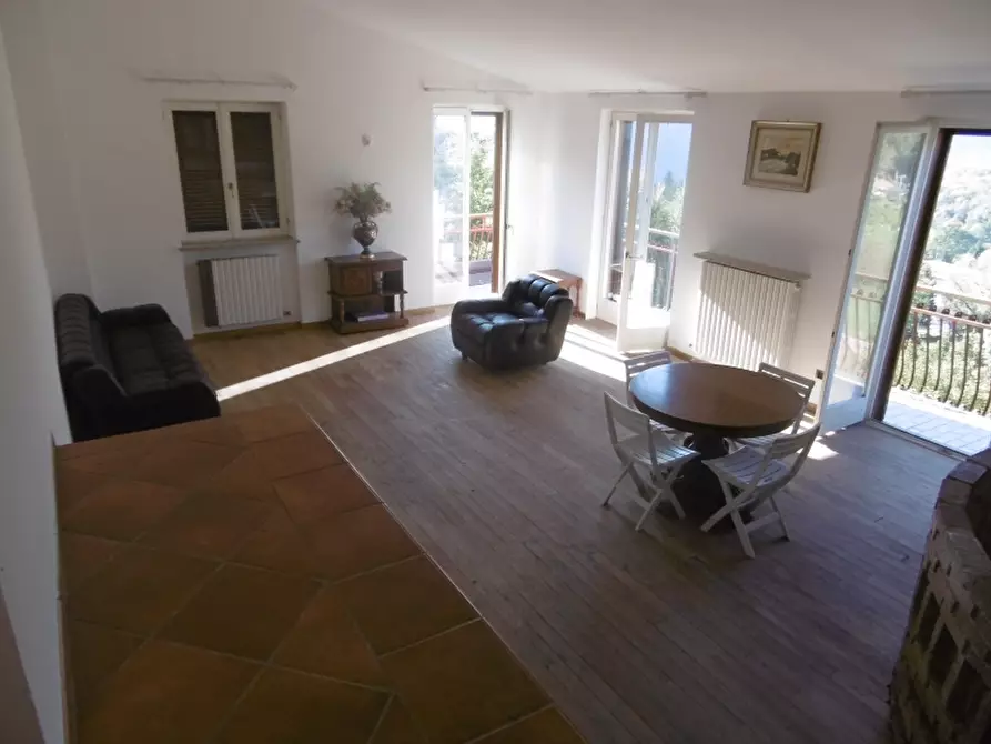 Immagine 5 di Casa indipendente in vendita  in Via Milano a Viggiù