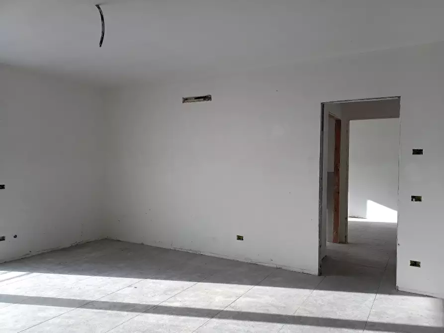 Immagine 7 di Appartamento in vendita  a Saltrio