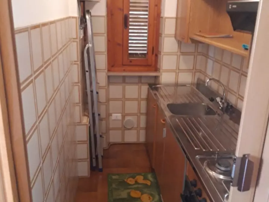 Immagine 10 di Appartamento in vendita  in Viale Fedeli a Montecatini Terme