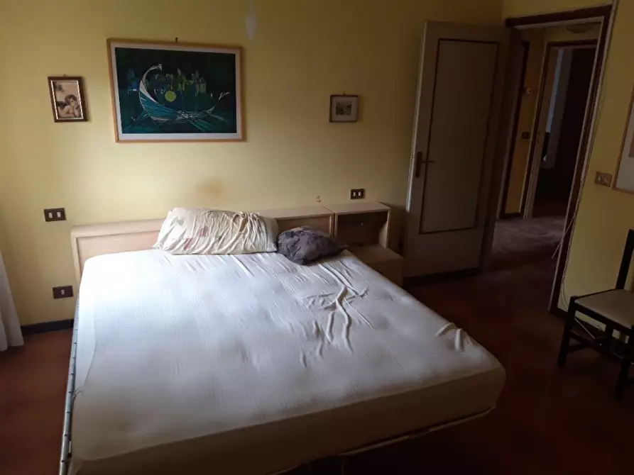 Immagine 14 di Appartamento in vendita  a Montecatini Terme