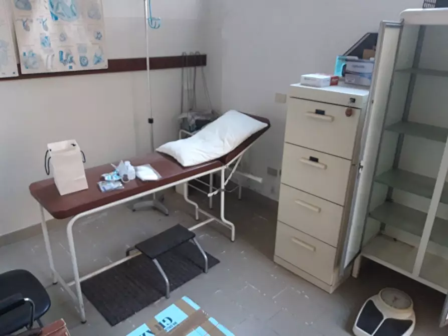 Immagine 16 di Ufficio in vendita  in Corso Matteotti a Montecatini Terme