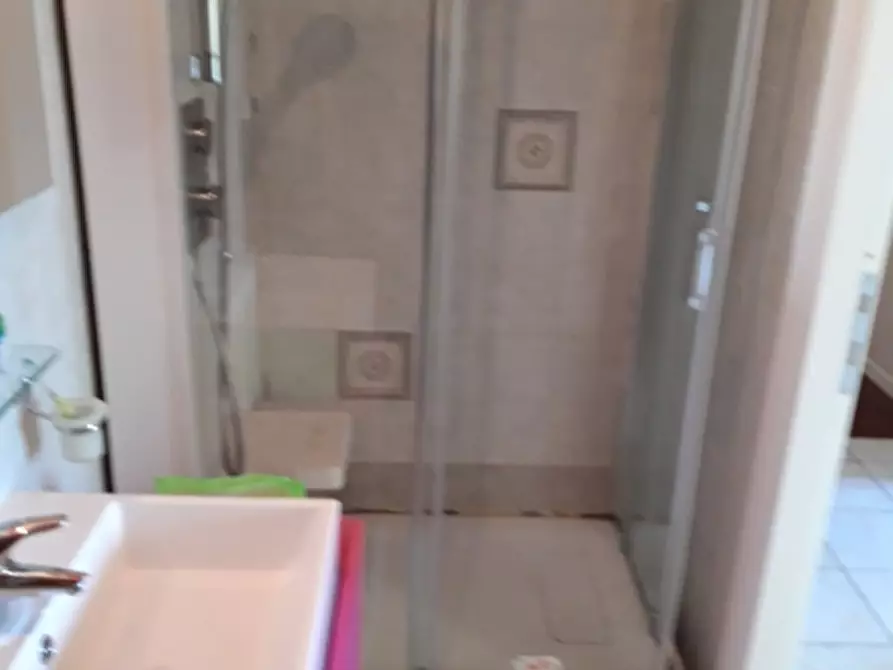 Immagine 18 di Appartamento in vendita  a Montecatini Terme