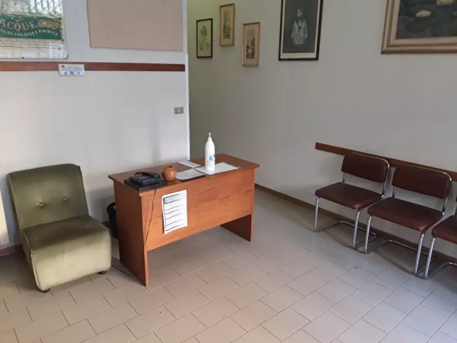 Immagine 3 di Ufficio in vendita  in Corso Matteotti a Montecatini Terme