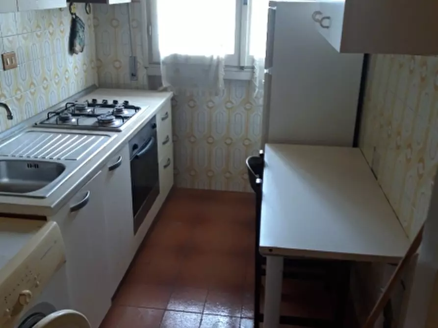 Immagine 4 di Appartamento in vendita  a Montecatini Terme