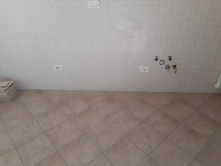 Immagine 5 di Appartamento in vendita  a Montecatini Terme