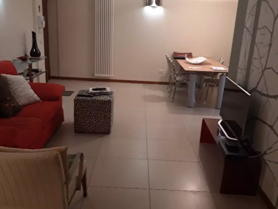 Immagine 6 di Appartamento in vendita  in Corso Roma a Montecatini Terme