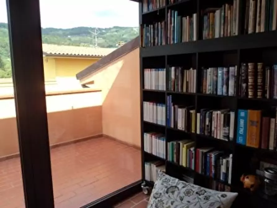 Immagine 9 di Villetta a schiera in vendita  a Montecatini Terme