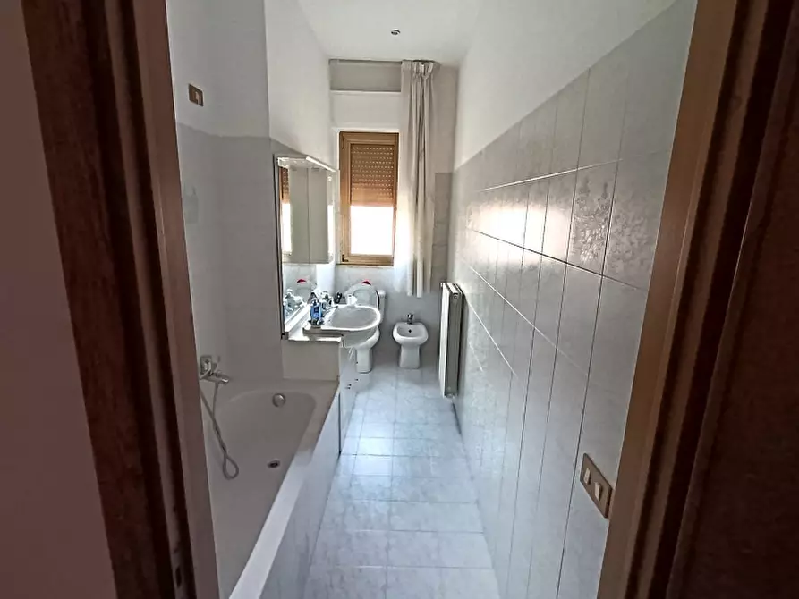 Immagine 9 di Appartamento in vendita  in Via Boito a Montecatini Terme