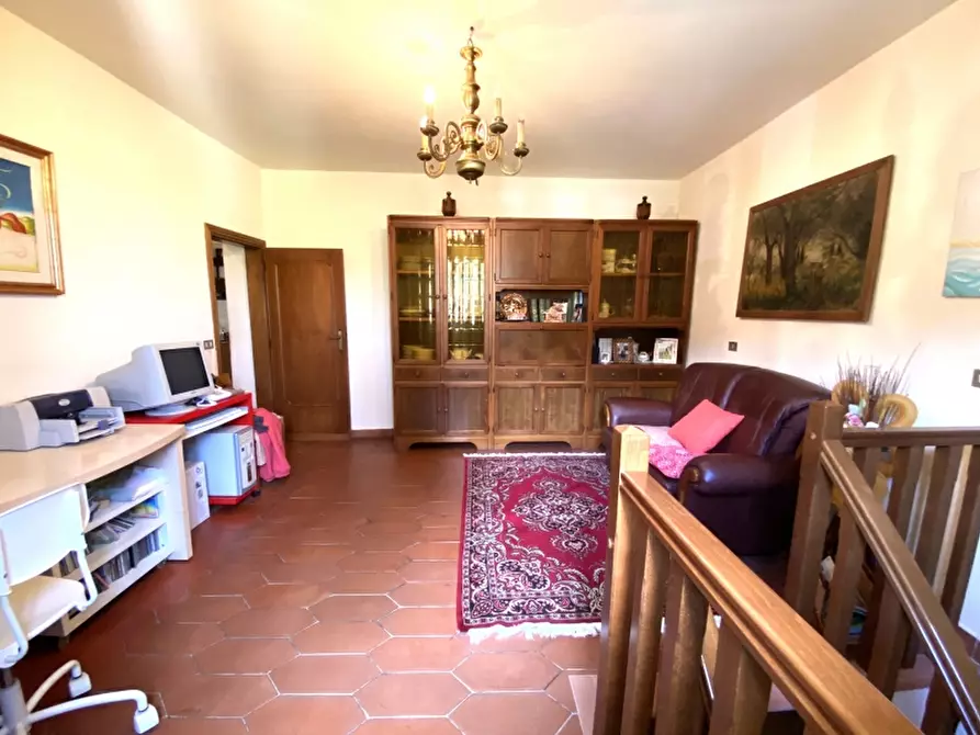 Immagine 24 di Rustico / casale in vendita  in Via della Nievole a Montecatini Terme