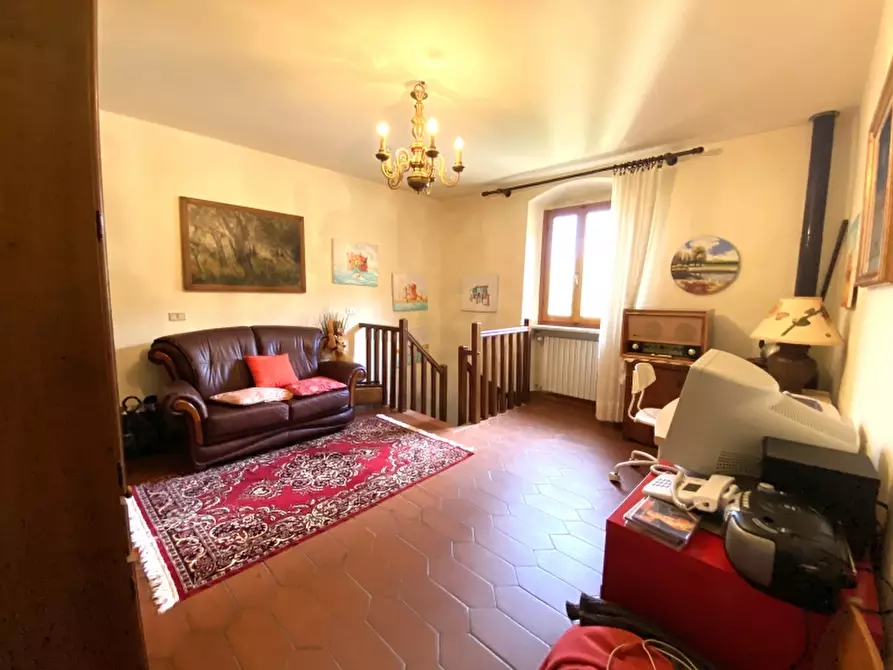 Immagine 26 di Rustico / casale in vendita  in Via della Nievole a Montecatini Terme