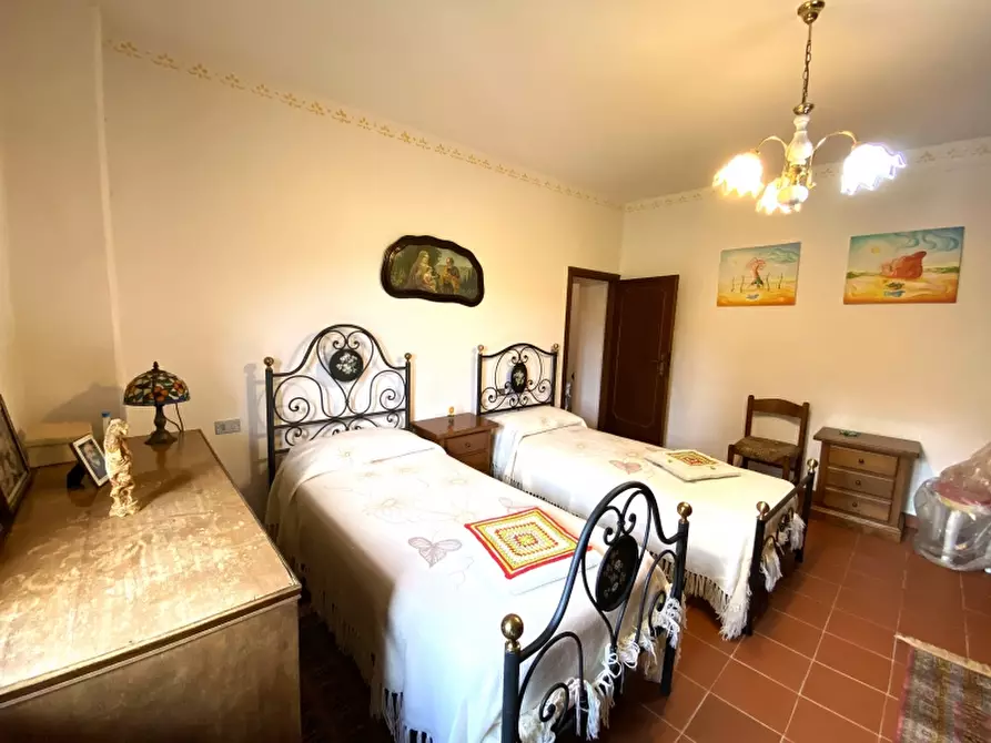 Immagine 6 di Rustico / casale in vendita  in Via della Nievole a Montecatini Terme