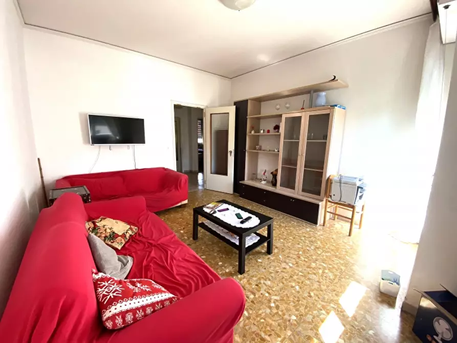 Immagine 2 di Appartamento in vendita  in Via della Libertà a Montecatini Terme