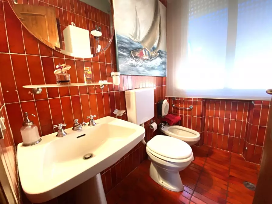 Immagine 10 di Appartamento in vendita  in Via Monteverdi a Montecatini Terme