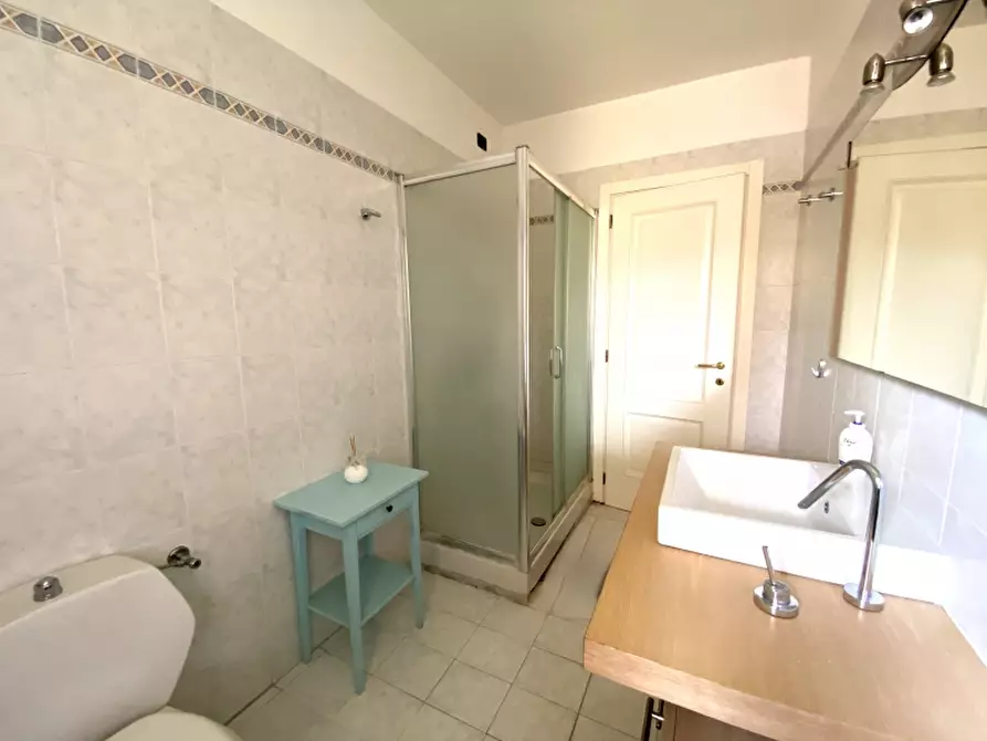 Immagine 12 di Appartamento in vendita  in Via Francesca Vecchia a Uzzano